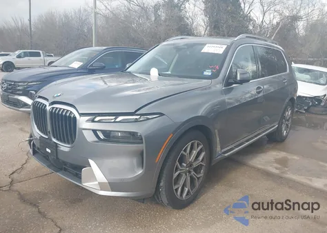 2026 BMW X7 xDrive40I z USA, uszkodzony, nr VIN 5UX23EM09T9052331